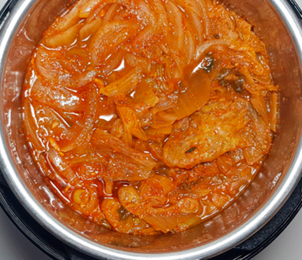 돼지고기 김치찌개