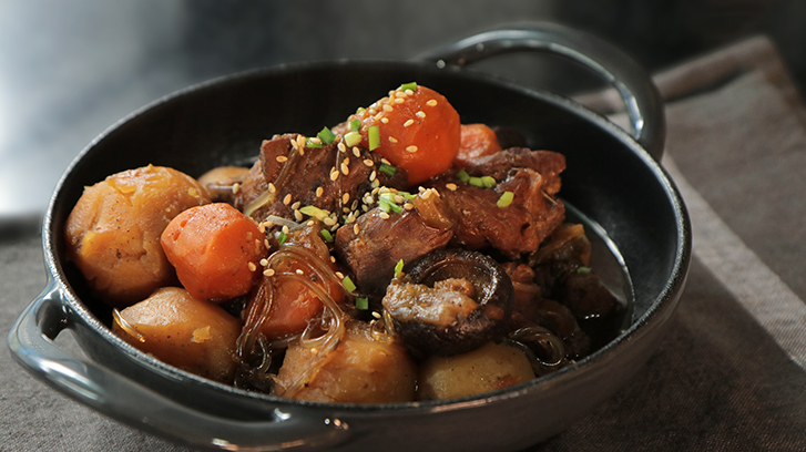 돼지고기 사태찜